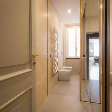 Amazing View Colosseo Apartman *